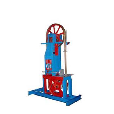 云南正規(guī)木工平刨規(guī)格齊全 和諧共贏 威海鼎興木工機(jī)械供應(yīng)